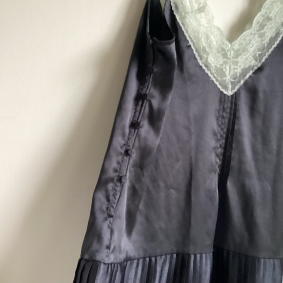 Victoria’s Secret Babydoll Romper Teddy Medium Black Satin Lace Fairy Goth Y2K - Picture 8 of 16